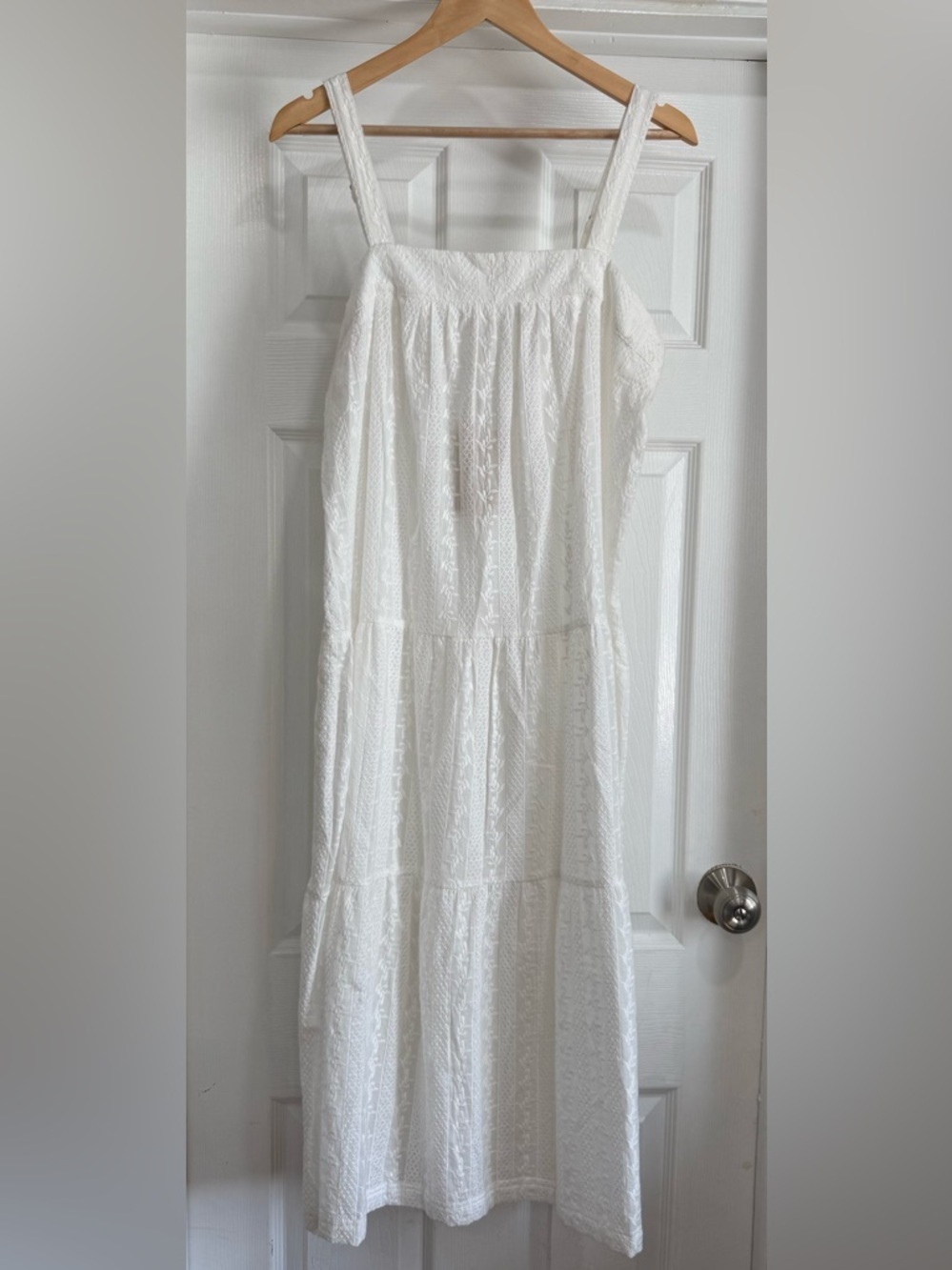 Label of love White Sleeveless Lace Maxi Dress - Women's Summer Dress